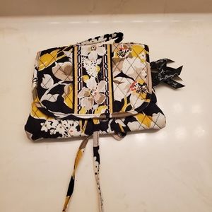 Travel makeup bag